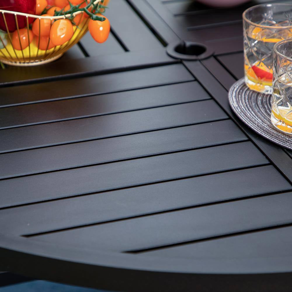 Round Metal Outdoor Dining Table