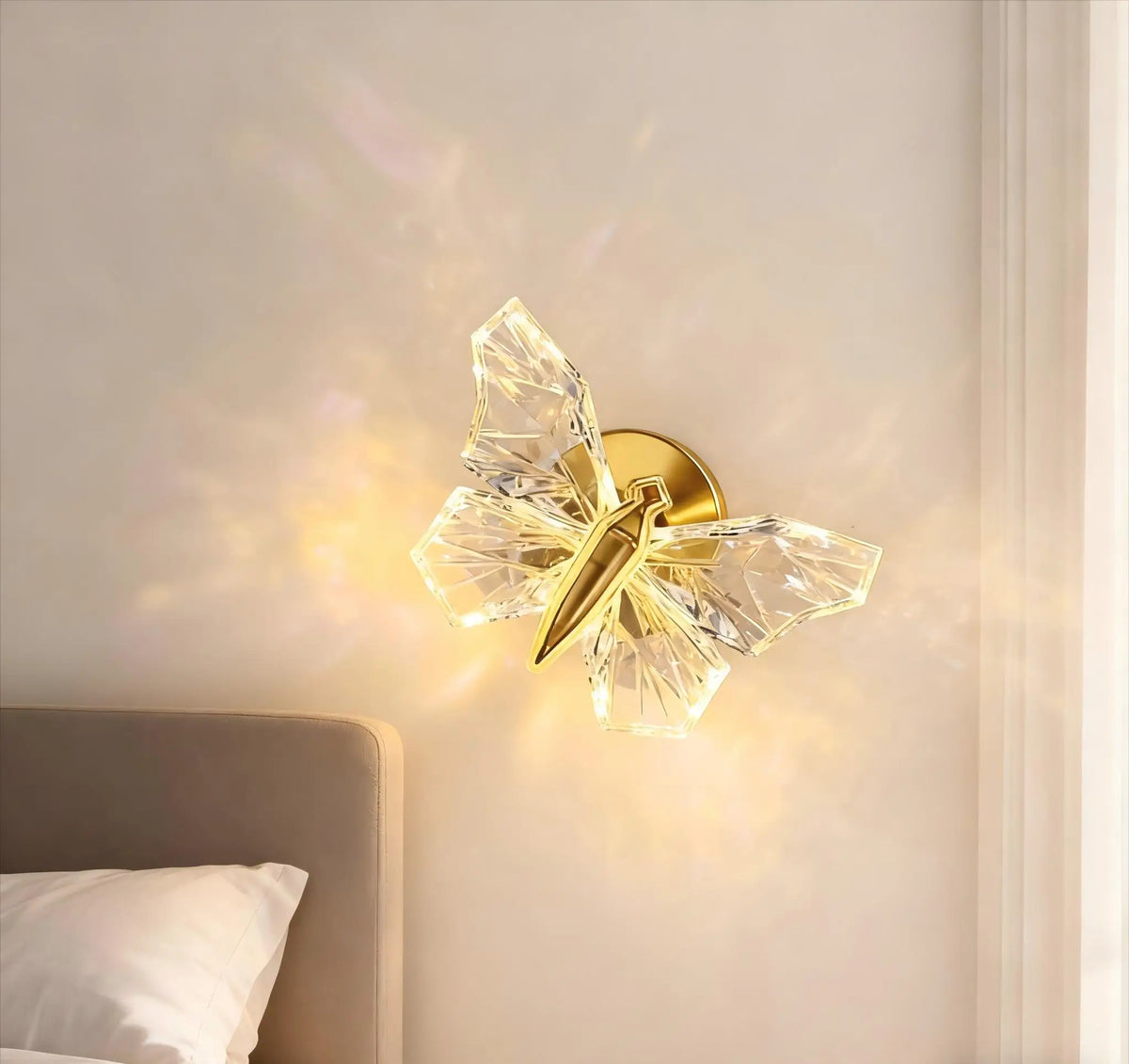 Nordic Bedside Wall Sconce 360° Rotation Creative LED Night Light Hallway Bedroom Living Room Butterfly Wall Lamp for Kids Decor