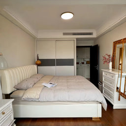 Minimalist White Round Flush Mount Light