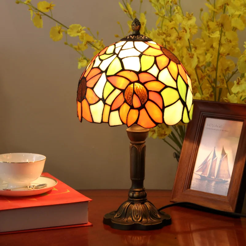 Vintage Tiffany Table Lamp Stained Glass Desk Light Bedside Nightstand Lamp Bedroom Living Room Office Reading Decor Lighting