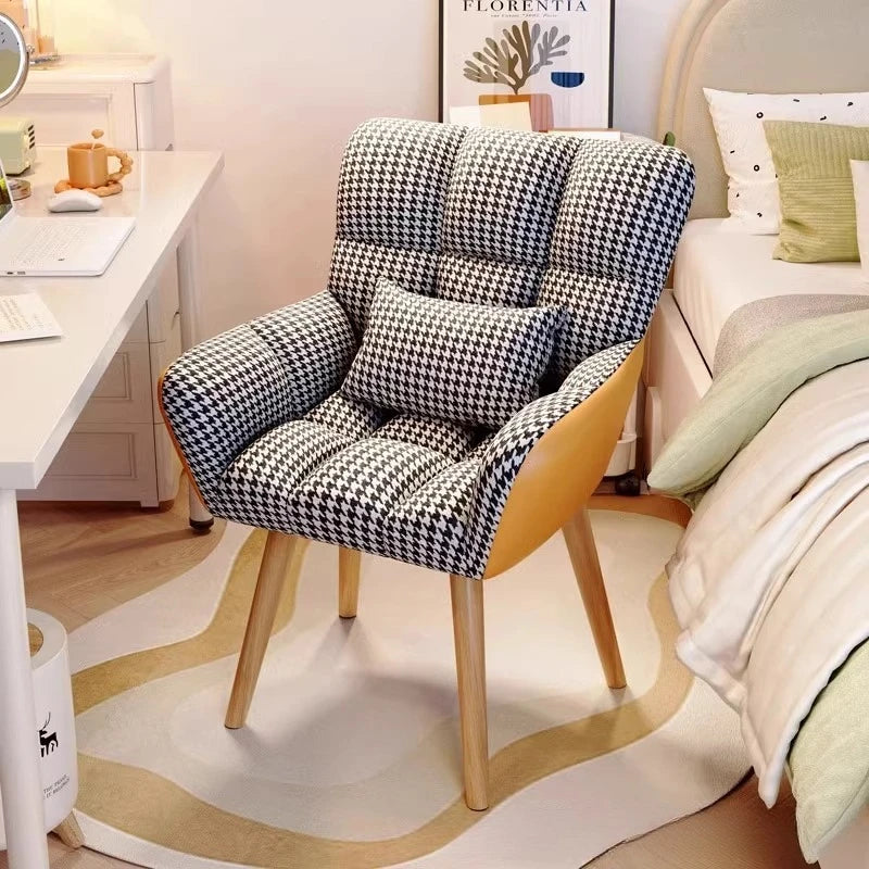 Computer Chair, Comfortable Study Desk and Chair for Home Use, Sedentary Office Chair, Bedroom Makeup Chair, Dressing Stool
