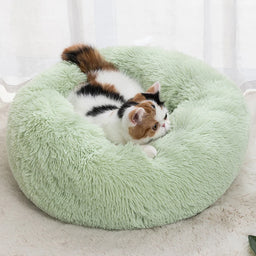 Pet Dog Bed Comfortable Donut Cuddler round Cat Nest Dog Nest Warm Dog Mat with Soft Plush Material Pet Bed for Dogs and Cats