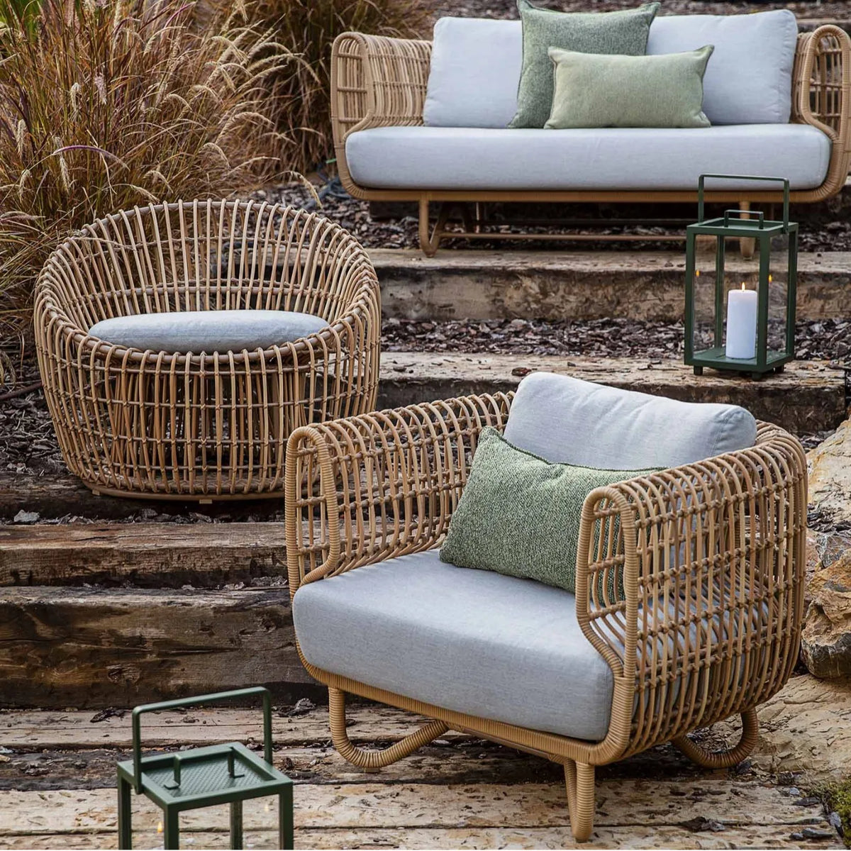 Rattan Sofa Outdoor Garden South East Asia Style Rattan Balcony Small Coffee Table Indoor Courtyard Outdoor Furniture Combinatio