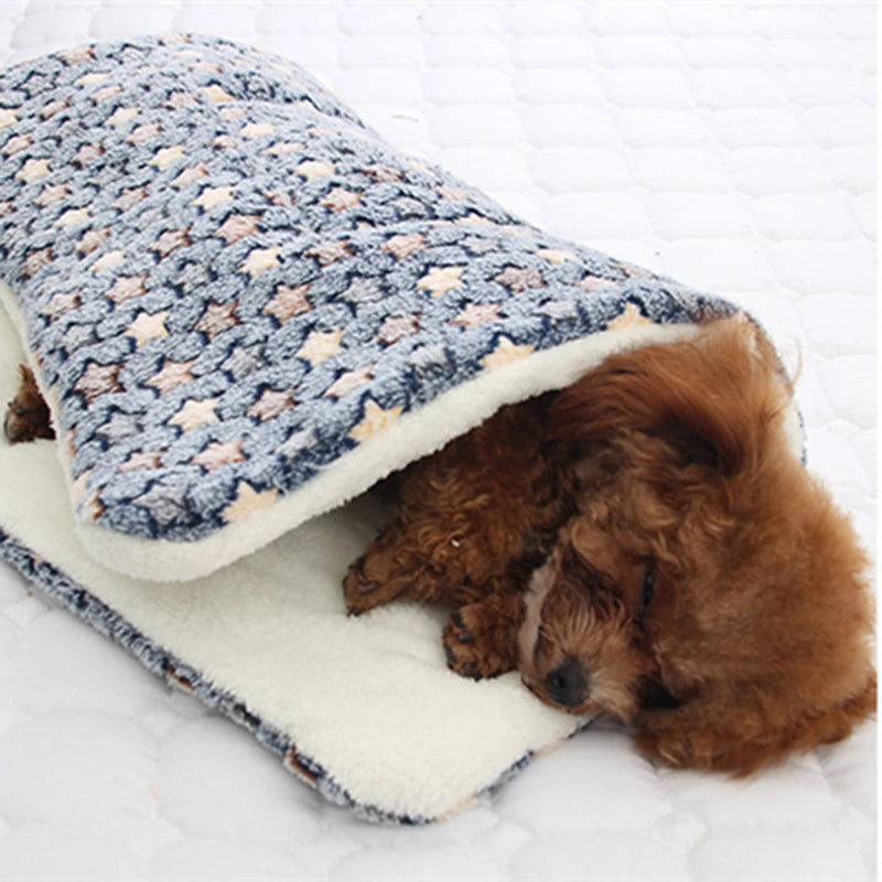 Pet Sleeping Mat Dog Bed Cat Litter Puppy Bed Dog Sofa Lovely Mattress Cushion for Small Large Dog Washable Blanket for Winter