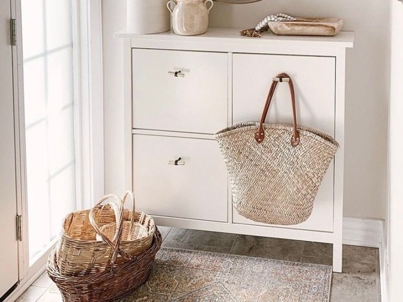 Entrance Cabinets